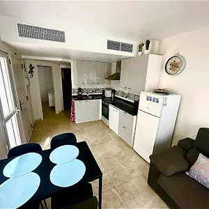 apartament-desa-laguna-beach-vera-playa.es-andalucia.com/